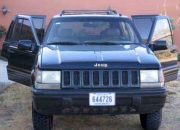 Vendo hermoso Jeep Grand Cherokee Versión Limitada