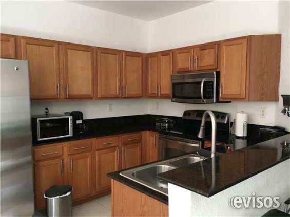 Townhouse-for-sale-in-el-doral